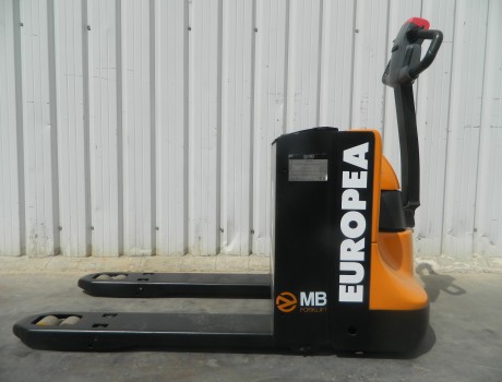 Transpalet Electrico MB FORKLIFT EPT20-20WA_685x1000