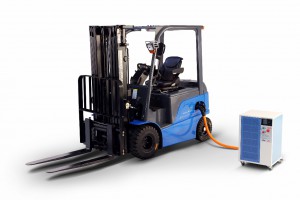 forklift_side_charging_2